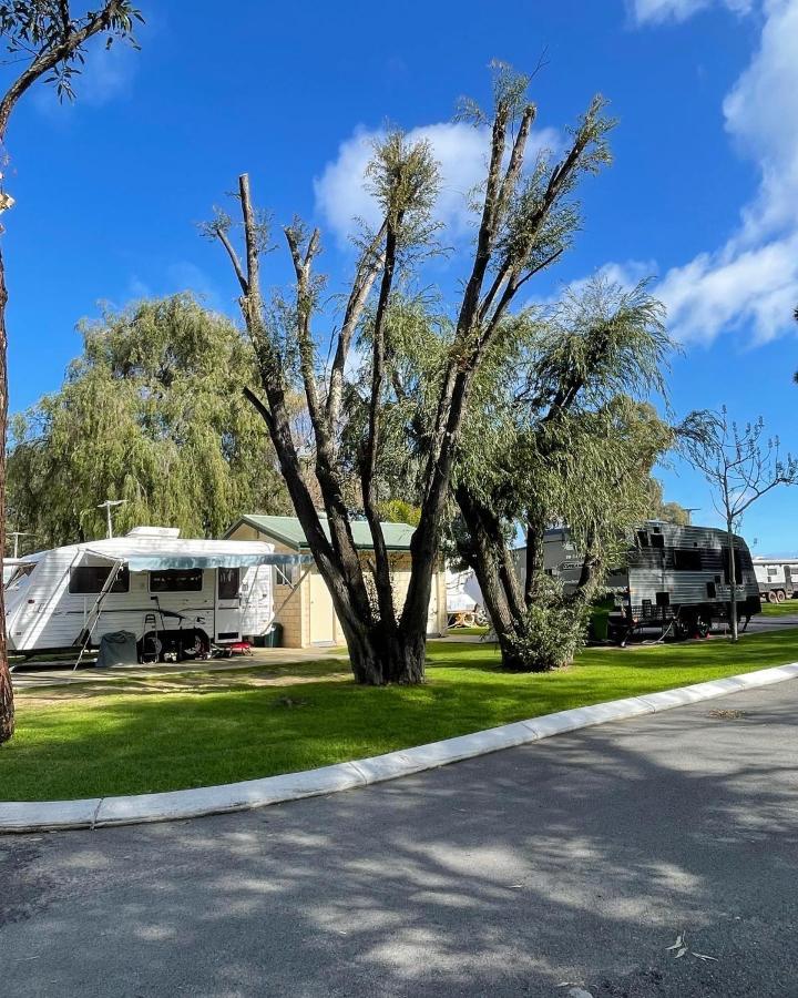 Mandurah Caravan And Tourist Park Esterno foto